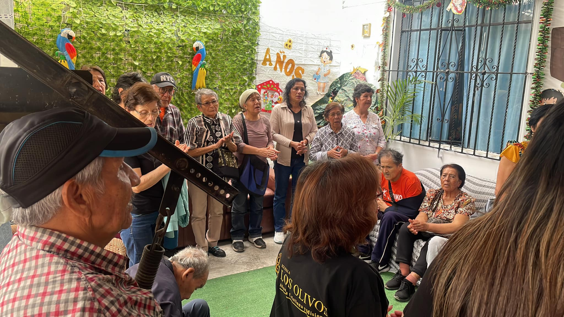 Red Años Dorados - Adultos mayores